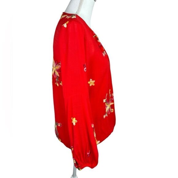 Figueroa and Flower Red Embroidered Blouse Size L Slit Neck With Tank - Picture 3 of 9